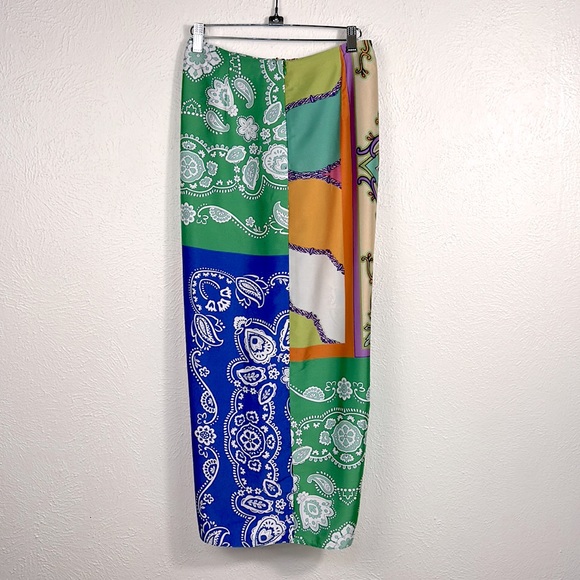 Zara Printed High Waisted Skirt With Knot Pareo MIDI Green Paisley Small - Picture 8 of 9